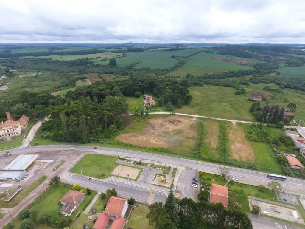 terreno-na-av-miguel-komarchewski-centro-campo-do-tenente
